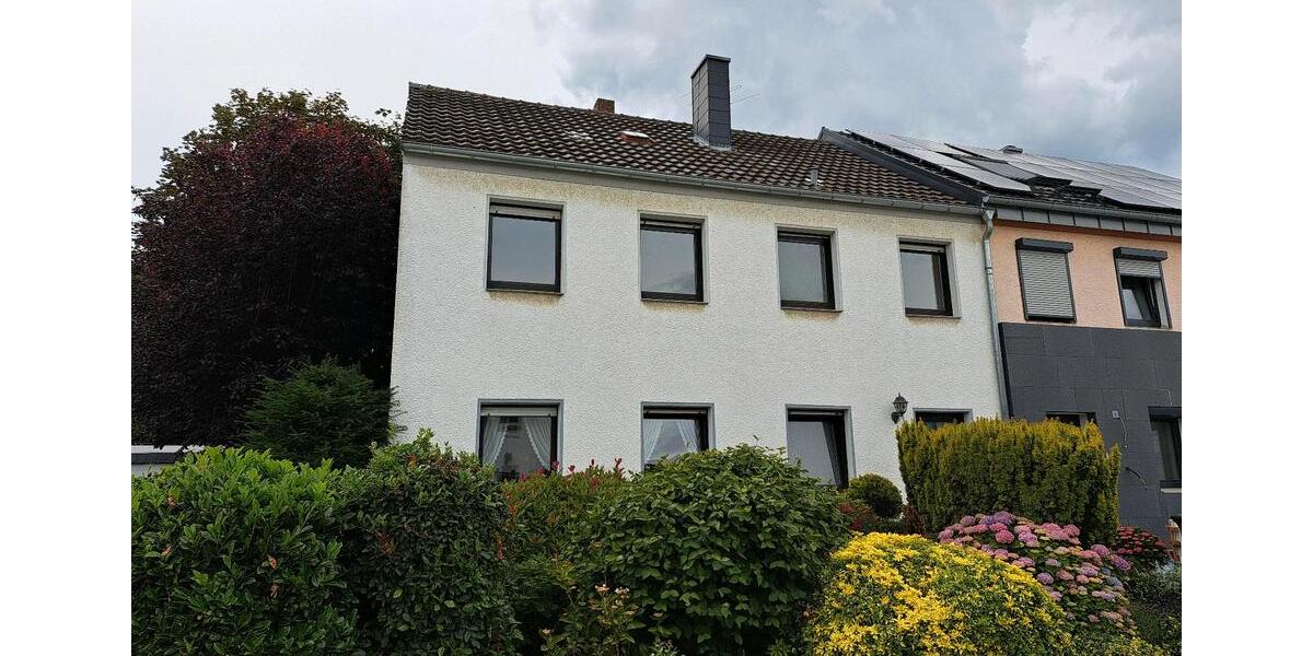 Reihenhaus Grevenbroich - 5 Zimmer, 171 m&sup2;, 369.000&euro; | Angebot:26872081
