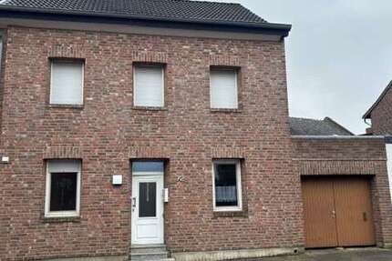 Haus Mönchengladbach West - 7 Zimmer, 140 m&sup2;, 195.000&euro; | Angebot:27409760