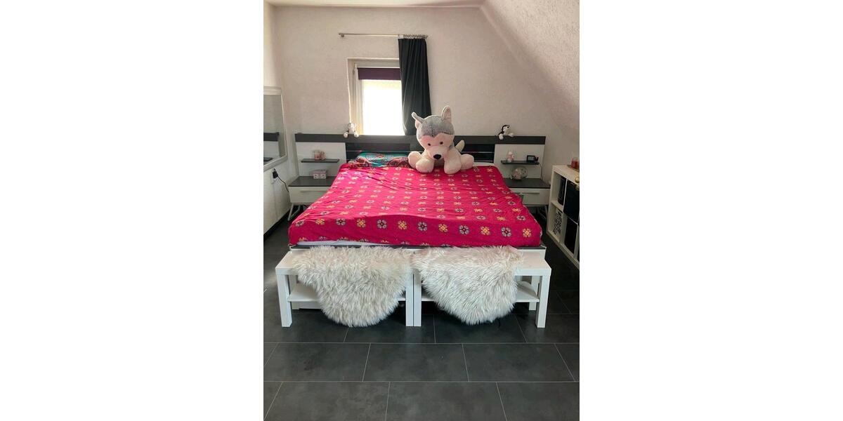 Einfamilienhaus Nettetal - 8 Zimmer, 200 m&sup2;, 449.000&euro; | Angebot:27285252