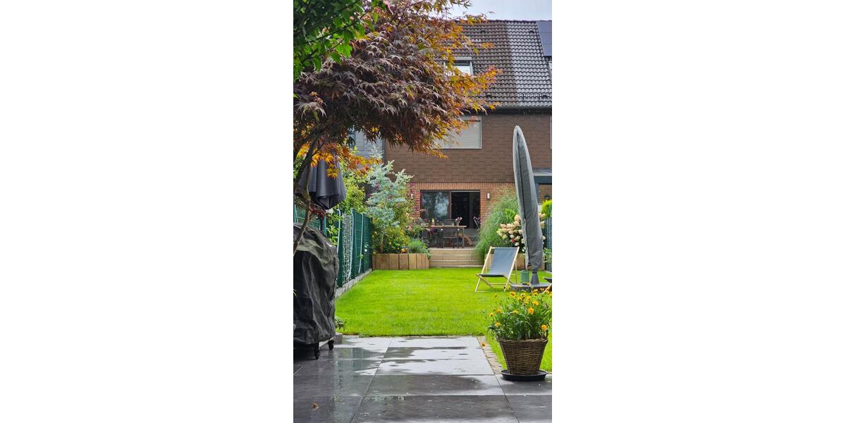 Reihenhaus Oberhausen Biefang - 4 Zimmer, 130 m&sup2;, 489.000&euro; | Angebot:27463524