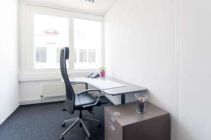 Gewerbeobjekt Düsseldorf Stadtbezirk 8 - 430&euro; | Angebot:27473047