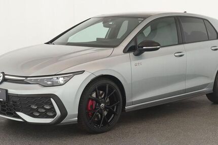 VW Golf 27.500 km 36.684 &euro; Düsseldorf 40233