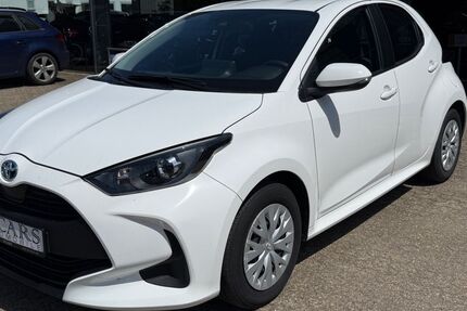 Toyota Yaris 18.404 km 18.450 &euro; Kamp-Lintfort 47475