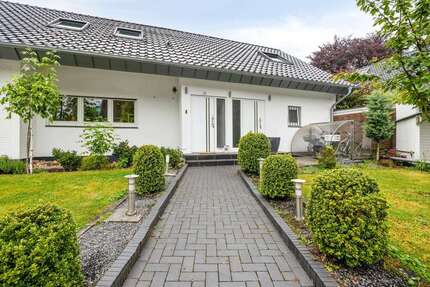 Haus Meerbusch - 6 Zimmer, 268 m&sup2;, 1.285.000&euro; | Angebot:27018825