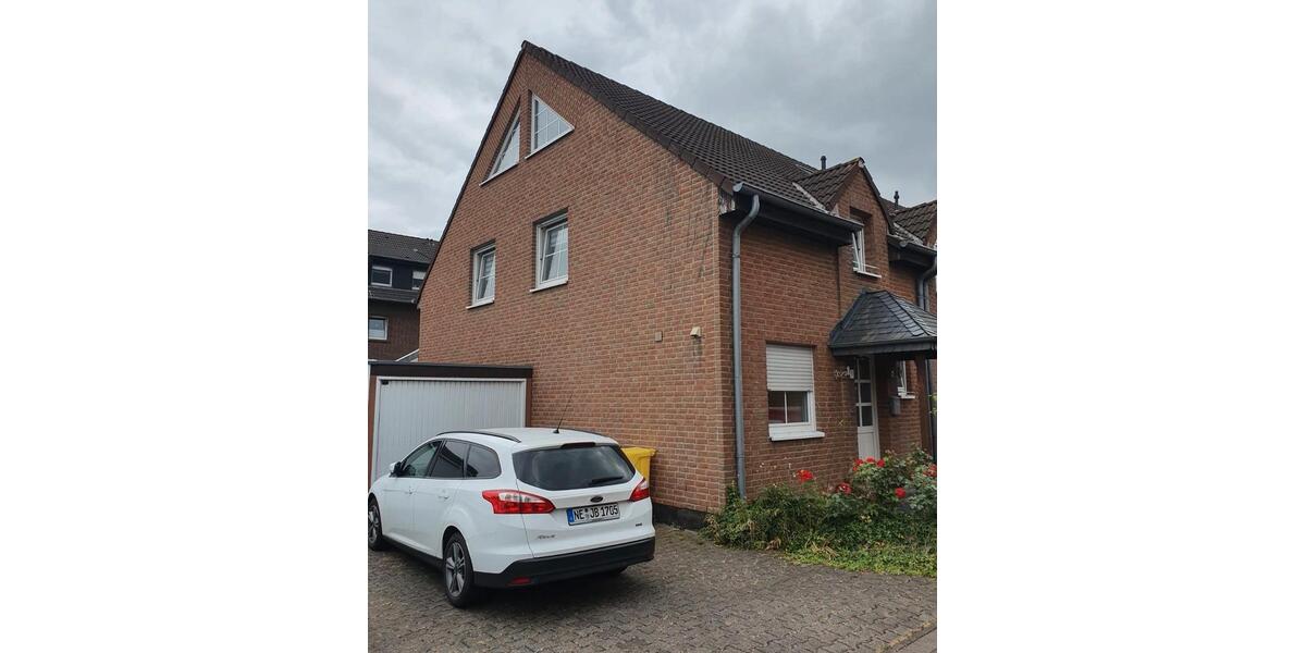 Reihenhaus Grevenbroich - 5 Zimmer, 130 m&sup2;, 459.000&euro; | Angebot:27417132