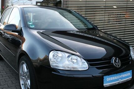 VW Golf 113.234 km 5.990 &euro; Mönchengladbach 41065