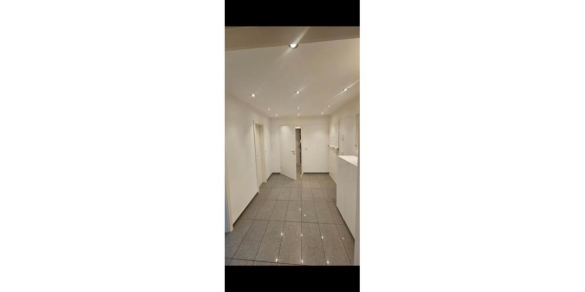 Etagenwohnung Erkrath - 4 Zimmer, 101 m&sup2;, 350.000&euro; | Angebot:27257828