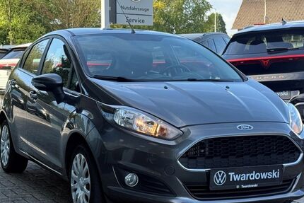 Ford Fiesta 69.128 km 7.490 &euro; Wegberg 41844