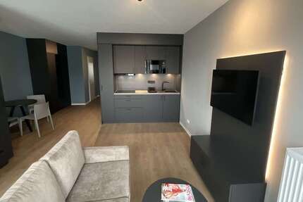Wohnung Düsseldorf Bilk - 1 Zimmer, 48 m&sup2;, 1.099&euro; | Angebot:18217530