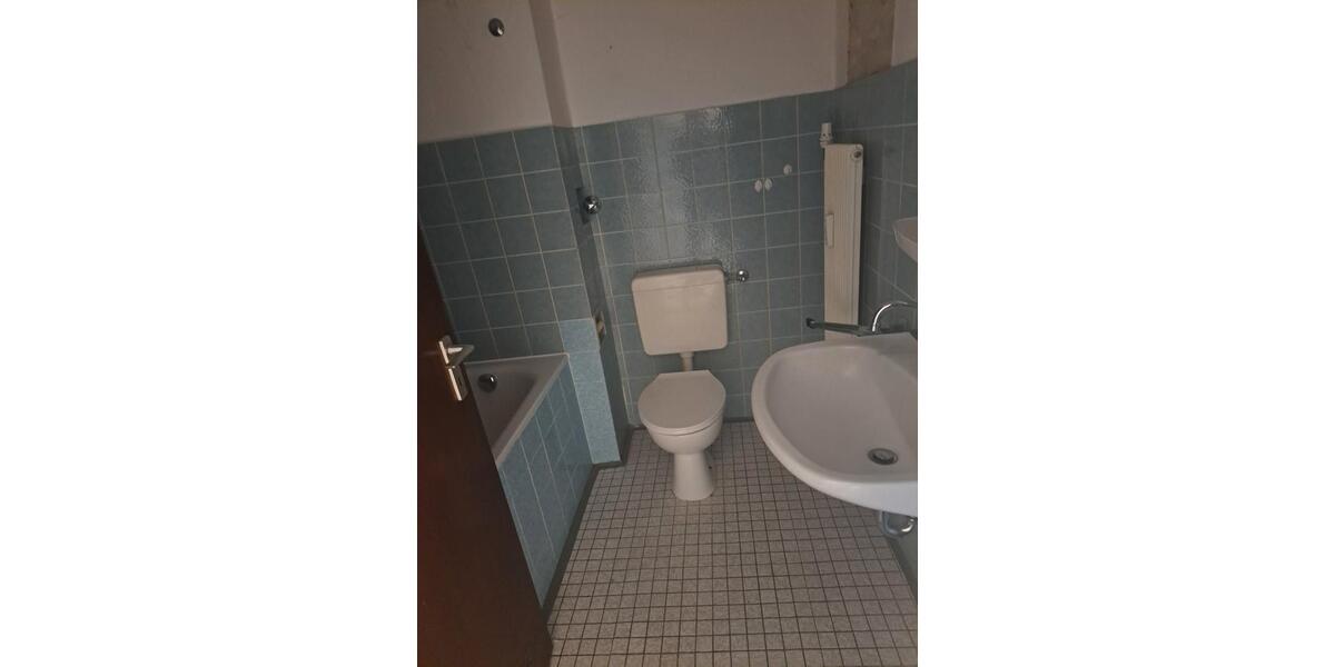 Etagenwohnung Oberhausen Osterfeld - 3.5 Zimmer, 82 m&sup2;, 133.000&euro; | Angebot:27474985