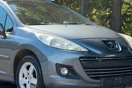 Peugeot 207 199.499 km 2.990 &euro; Mönchengladbach 41068