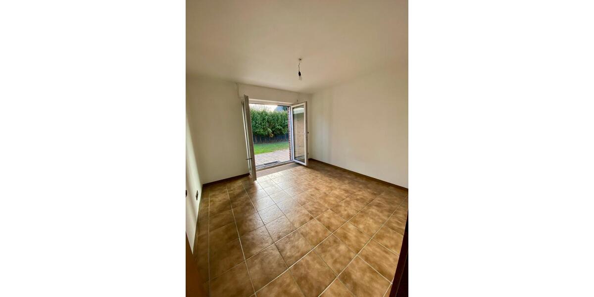 Einfamilienhaus Nettetal - 6.5 Zimmer, 137 m&sup2;, 379.000&euro; | Angebot:27248542