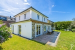 Repräsentatives Einfamilienhaus mit großem Garten. Ein sonniges Paradies mit 4-5 Zimmer für Familien - Einfamilienhaus Jüchen | Angebot:26844365