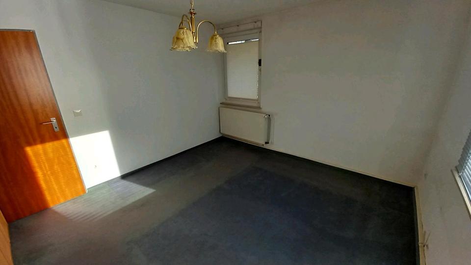 Hochparterre Ratingen Tiefenbroich - 2 Zimmer, 56 m&sup2;, 280.000&euro; | Angebot:24618401