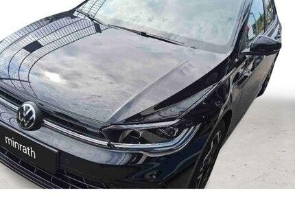 VW Polo 8.019 km 23.880 &euro; Moers 47441