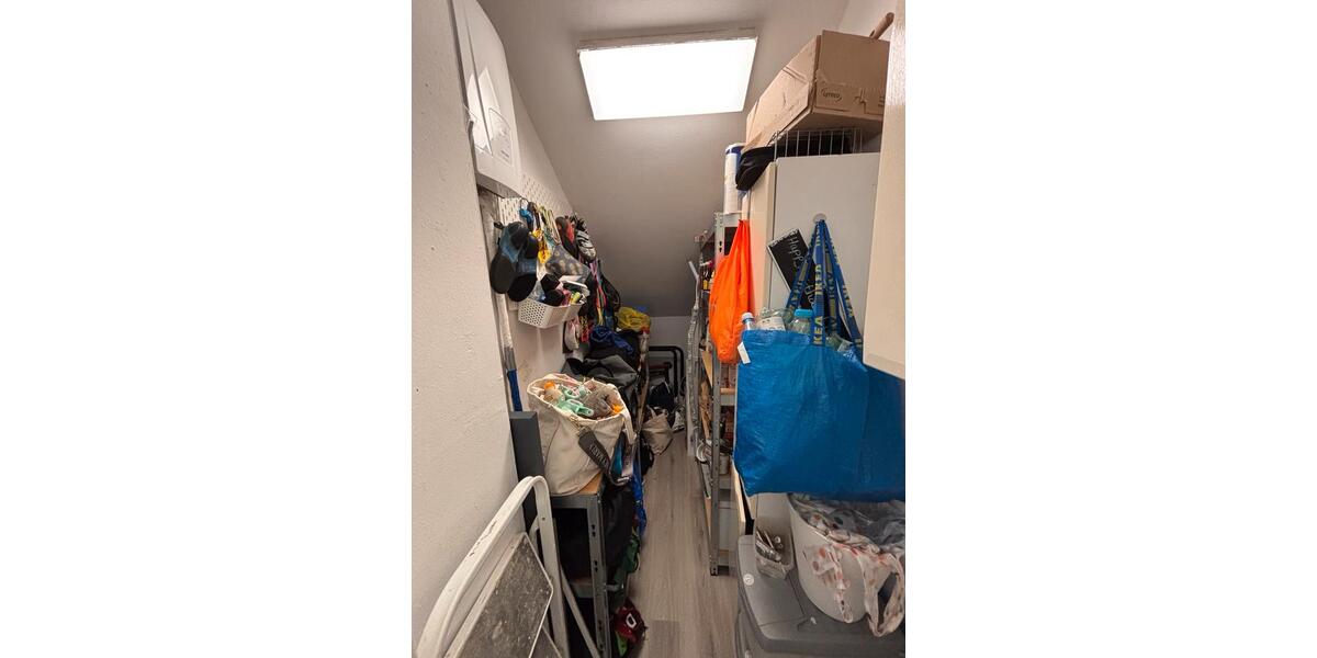 Dachgeschoßwohnung Rheinberg - 2.5 Zimmer, 57 m&sup2;, 140.000&euro; | Angebot:27290661