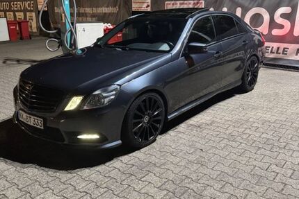 Mercedes-Benz E 350 185.000 km 16.400 &euro; Viersen 41749
