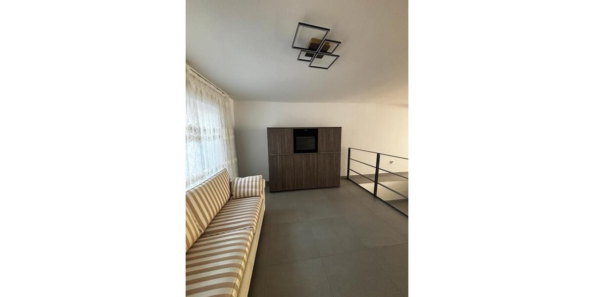 Etagenwohnung Korschenbroich - 1 Zimmer, 79 m&sup2;, 900&euro; | Angebot:26678016