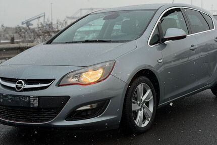Opel Astra 145.000 km 3.999 &euro; Duisburg 47138