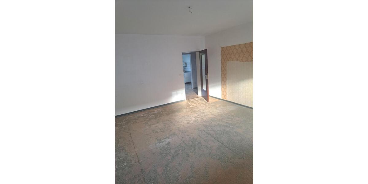 Etagenwohnung Oberhausen Osterfeld - 3.5 Zimmer, 82 m&sup2;, 133.000&euro; | Angebot:27474985