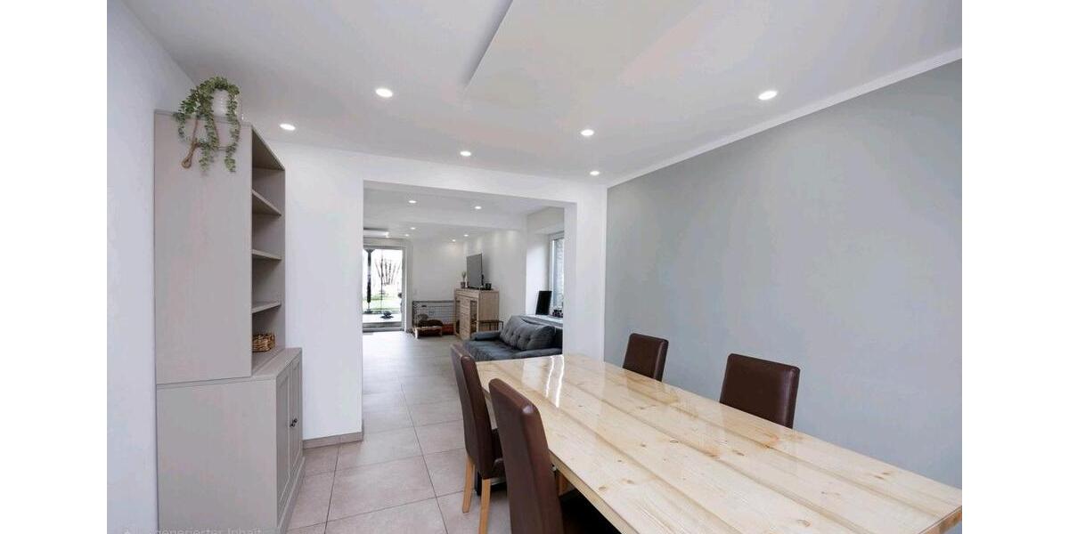 Einfamilienhaus Brüggen - 5 Zimmer, 200 m&sup2;, 425.000&euro; | Angebot:27426500