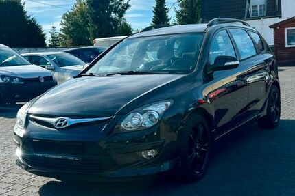 Hyundai i30 218.000 km 2.490 &euro; Mönchengladbach 41063