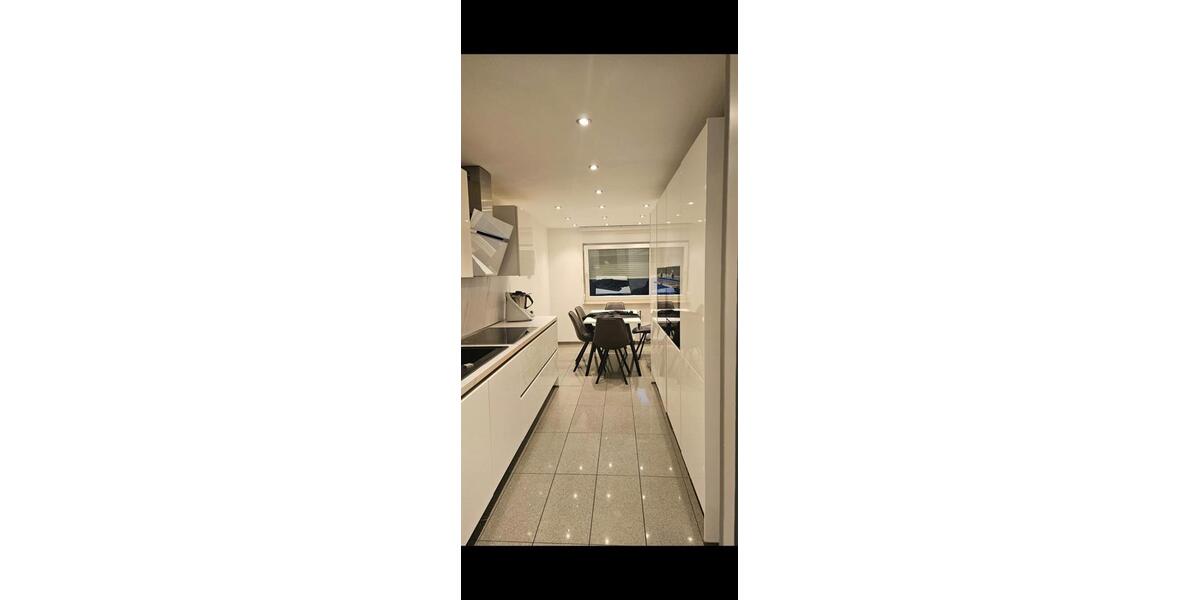 Etagenwohnung Erkrath - 4 Zimmer, 101 m&sup2;, 350.000&euro; | Angebot:27257829