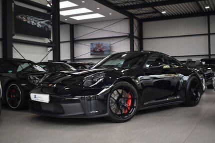 Porsche 992 1.570 km 199.992 &euro; Meerbusch 40667