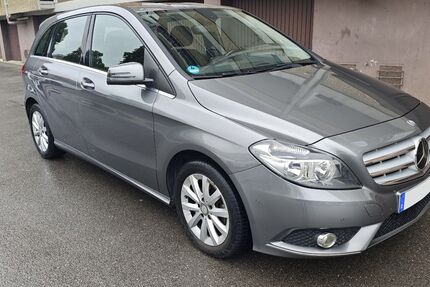 Mercedes-Benz B 180 58.090 km 11.100 &euro; Grevenbroich 41515