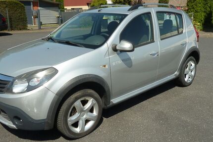 Dacia Sandero 132.000 km 2.990 &euro; Geldern 47608