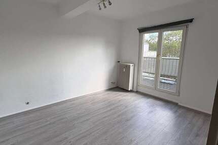 Wohnung Düsseldorf Stadtbezirk 3 - 1 Zimmer, 31 m&sup2;, 600&euro; | Angebot:27443581