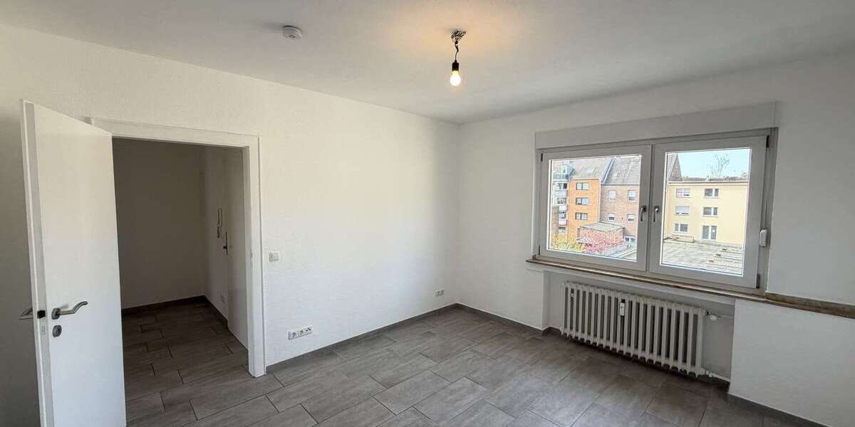 Etagenwohnung Mönchengladbach Süd - 2 Zimmer, 50 m&sup2;, 105.000&euro; | Angebot:27092611