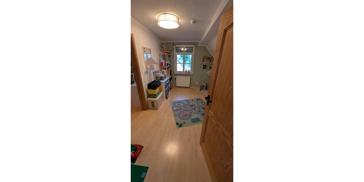 Einfamilienhaus Duisburg Hochheide - 8 Zimmer, 150 m&sup2;, 429.000&euro; | Angebot:27285242
