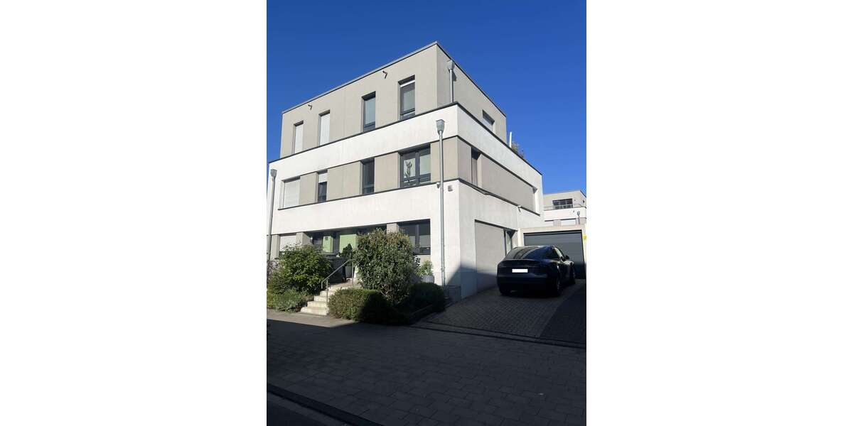 Einfamilienhaus Duisburg Duisburg-Mitte - 5 Zimmer, 140 m&sup2;, 545.000&euro; | Angebot:26718809