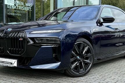 BMW i7 1.808 km 135.970 &euro; Mülheim 45472