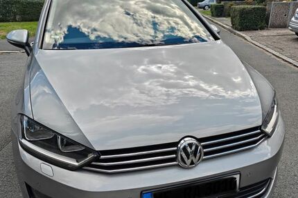 VW Golf Sportsvan 117.000 km 9.200 &euro; Ratingen 40885