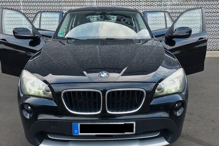 BMW X1 157.000 km 5.700 &euro; Düsseldorf 40235