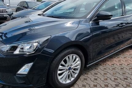 Ford Focus 85.000 km 12.898 &euro; Mönchengladbach 41063