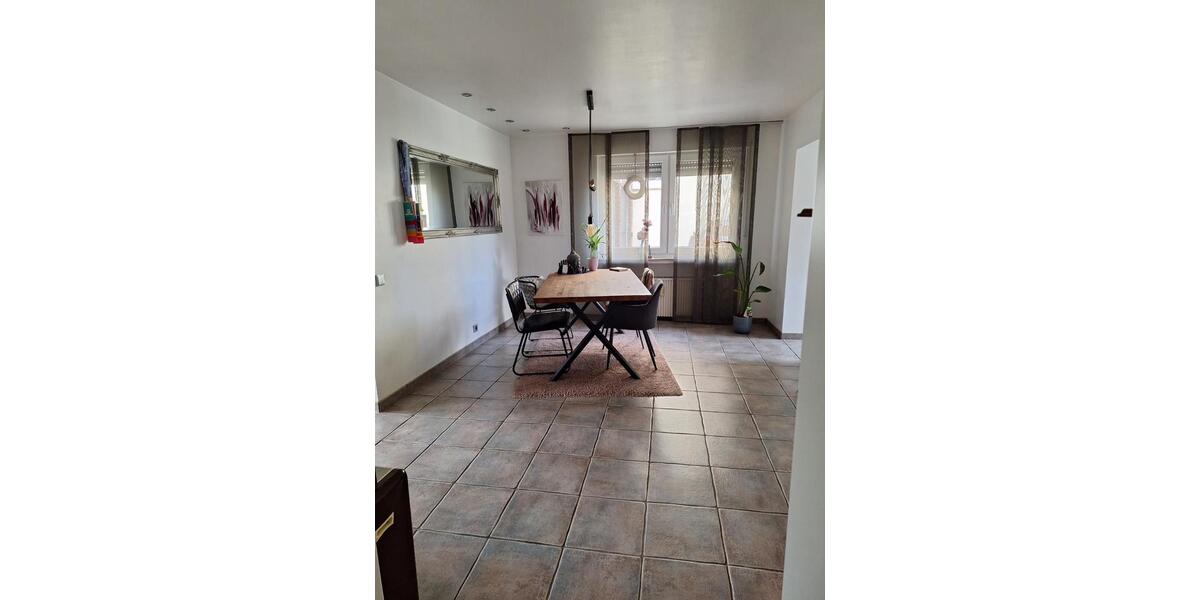 Erdgeschoßwohnung Straelen - 4 Zimmer, 122 m&sup2;, 355.000&euro; | Angebot:27231074