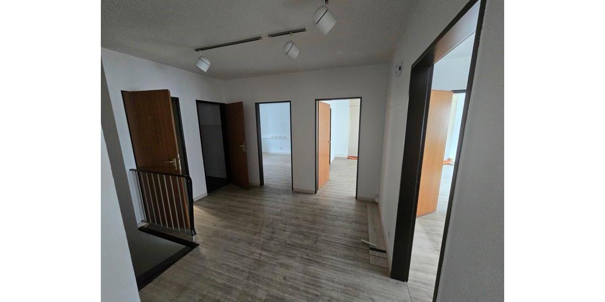 Gewerbeobjekt Düsseldorf Stadtbezirk 3 - 2.590&euro; | Angebot:22568880