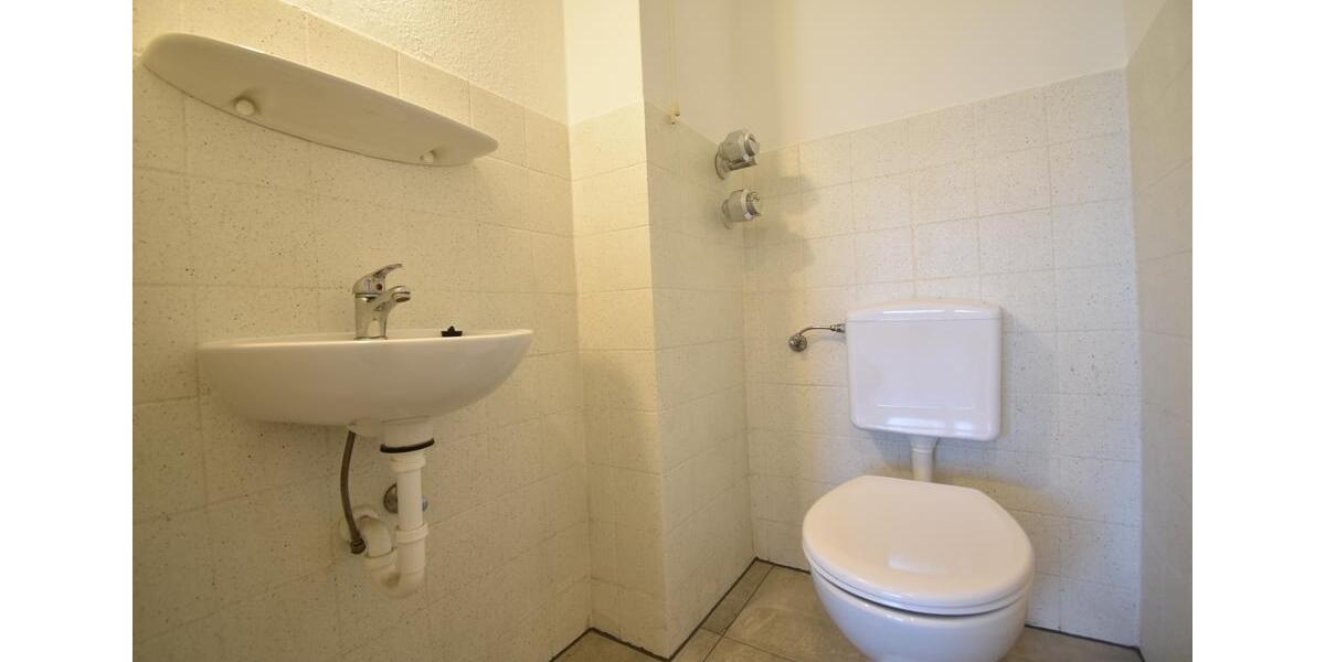 Etagenwohnung Duisburg Walsum - 3 Zimmer, 81 m&sup2;, 745&euro; | Angebot:25870126