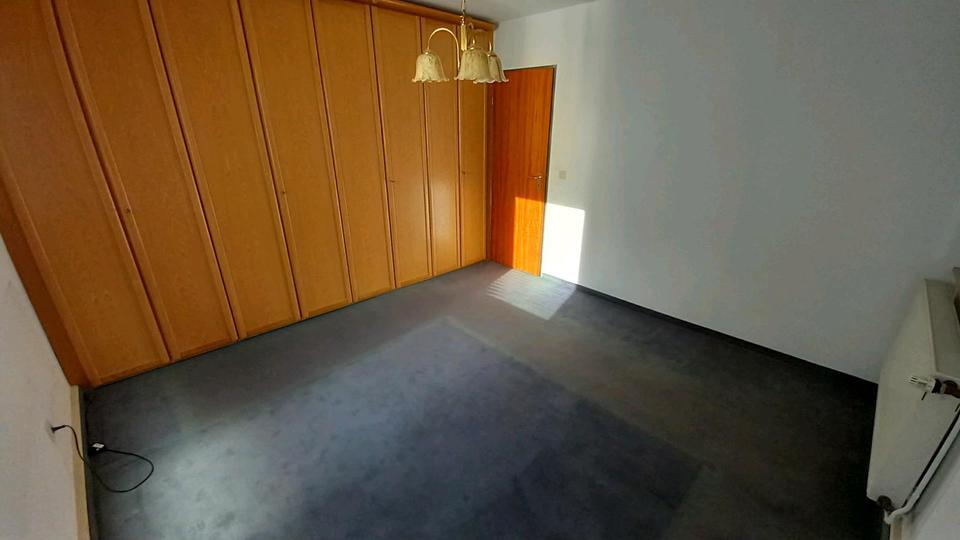 Hochparterre Ratingen Tiefenbroich - 2 Zimmer, 56 m&sup2;, 280.000&euro; | Angebot:24618401