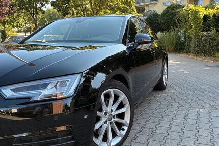 Audi A4 112.500 km 17.900 &euro; Düsseldorf 40629