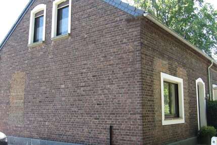 Haus Moers Schwafheim - 4 Zimmer, 107 m&sup2;, 259.000&euro; | Angebot:26699860