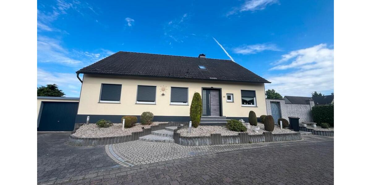 Einfamilienhaus Alpen - 7.5 Zimmer, 124 m&sup2;, 490.000&euro; | Angebot:27227542