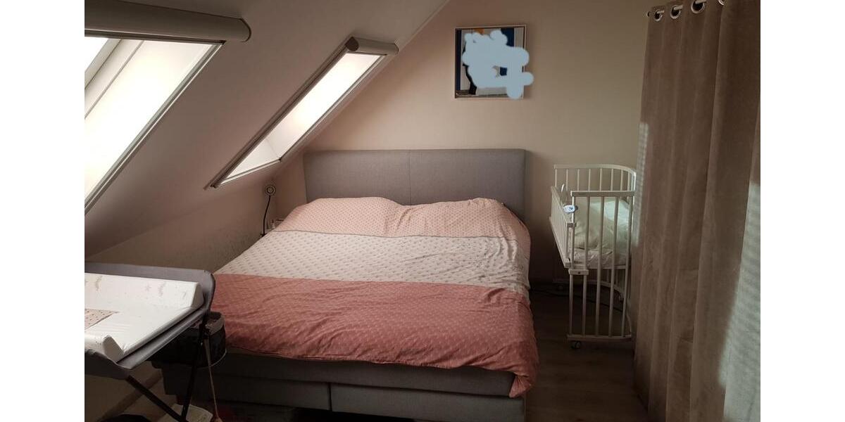 Etagenwohnung Duisburg Hochheide - 3 Zimmer, 83 m&sup2;, 280.000&euro; | Angebot:27298976