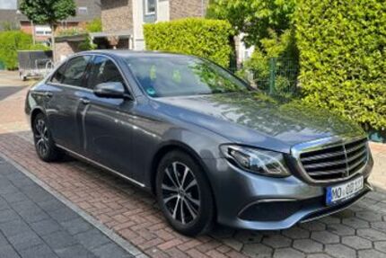 Mercedes-Benz E 220 133.111 km 26.500 &euro; Moers 47443