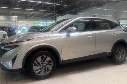 Nissan Qashqai 19.103 km 23.900 &euro; Oberhausen (am CentrO) 46047