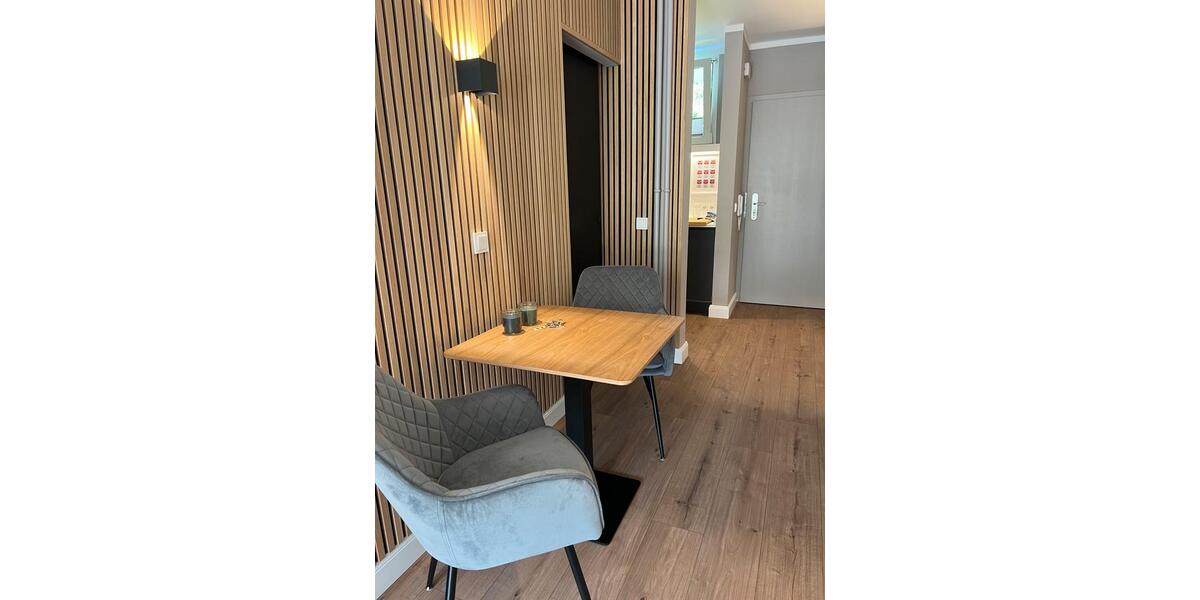 Etagenwohnung Düsseldorf Stadtbezirk 5 - 1 Zimmer, 40 m&sup2;, 295.000&euro; | Angebot:26677852