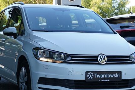 VW Touran 251.622 km 10.990 &euro; Wegberg 41844